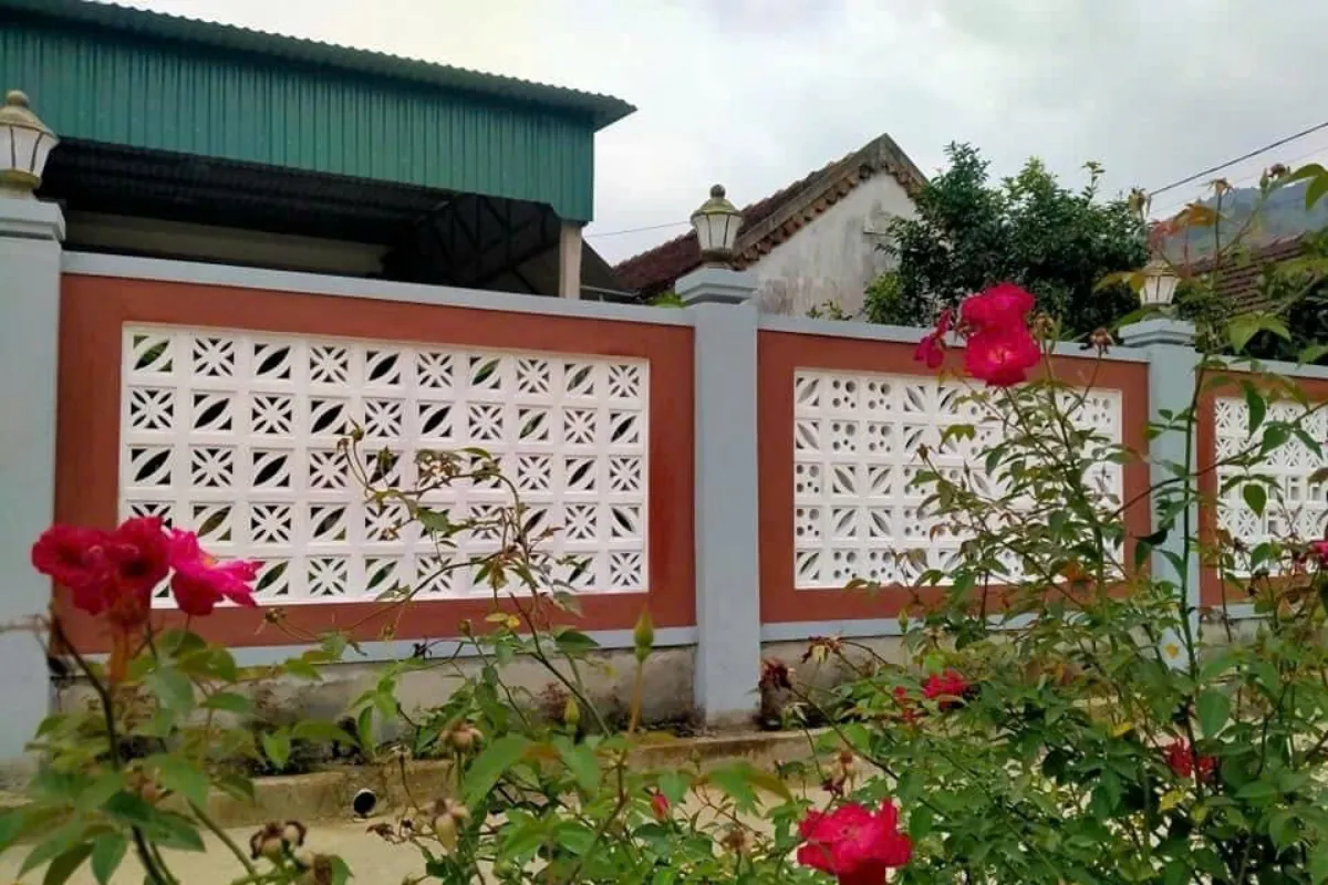 Thi công gạch thông gió