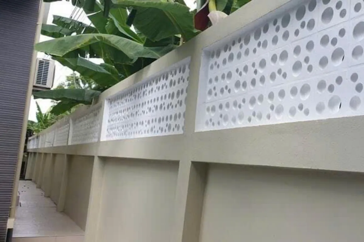 Thi công gạch thông gió